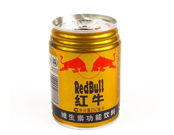 红牛归来腹背受敌：一哥地位生变 仍未敲定商标续约