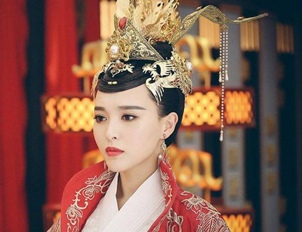 《锦绣未央》和《三生三世》双双入围“白莲花奖” 此奖专为抄袭作品而生