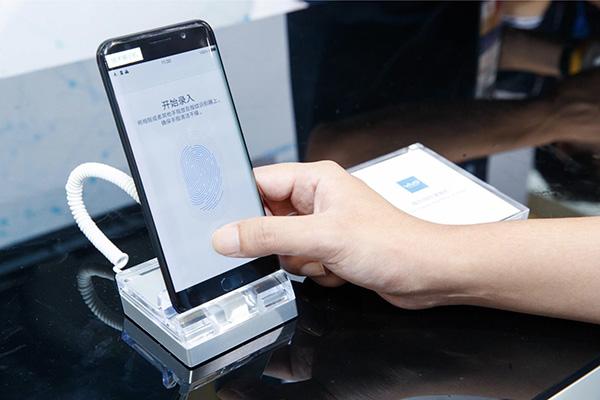 vivo赶超苹果:几天后将发布全球首款屏下指纹手机